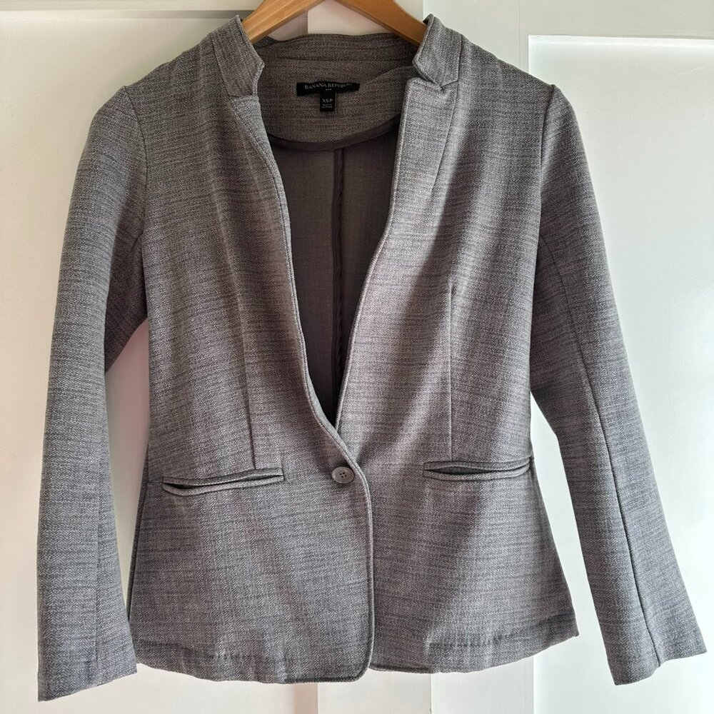 Banana Republic Heather Gray Notch Collar Blazer